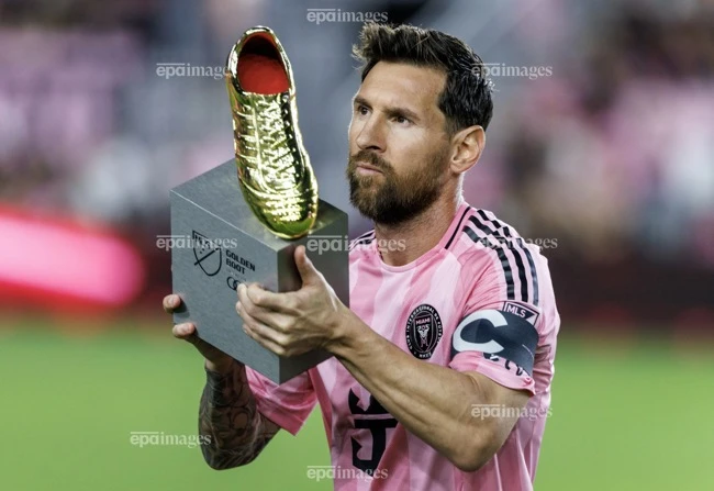 ronaldo-noi-ve-world-cup-va-mia-mai-messi (4).jpg