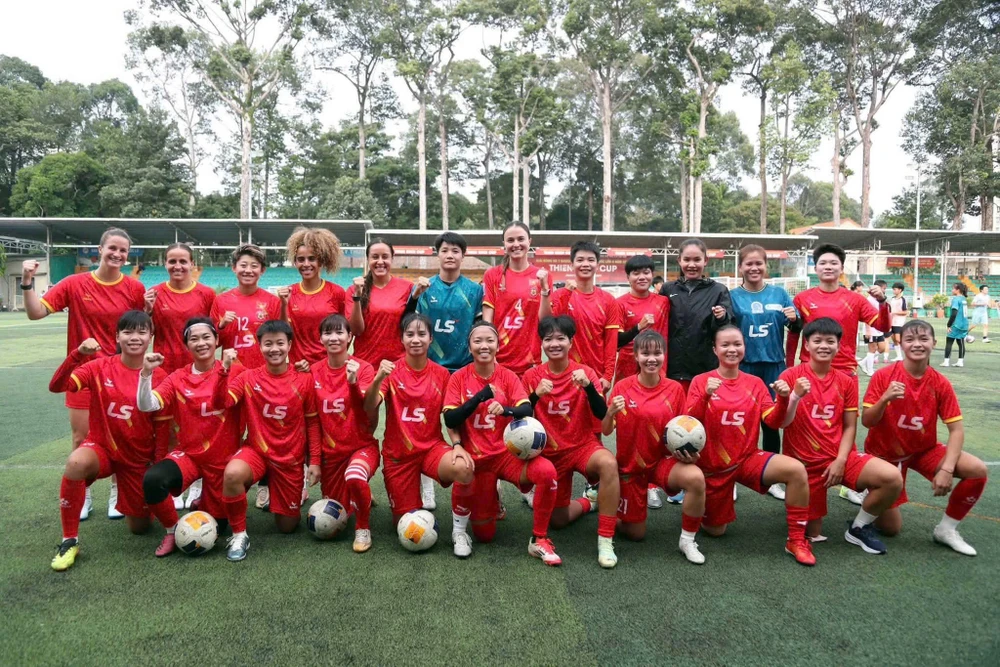 co-tro-kim-chi-va-khat-vong-vuon-tam-o-afc-champions-league (5).jpg