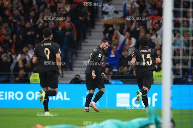 bo-dao-nha-may-ma-khong-co-ronaldo (3).jpg