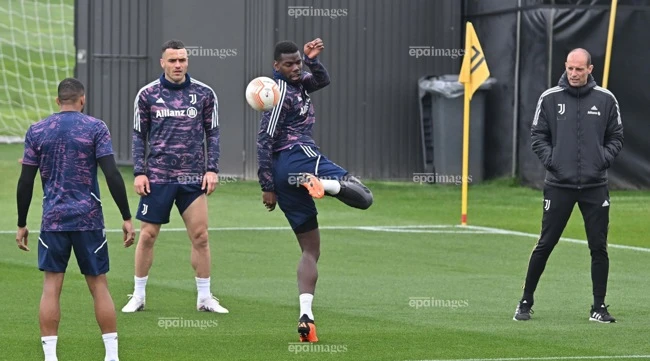 ngua-chung-pogba-tai-xuat-sau-811-ngay-rac-roi-vi-doping-va-tong-tien (2).jpg