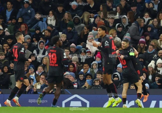 man-city-thua-soc-tai-champions-league (4).jpg