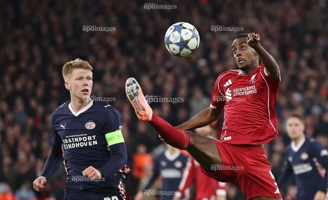 ky-luc-toi-te-cua-livepool-khi-bi-psv-thang-dam-tai-anfield (3).jpg