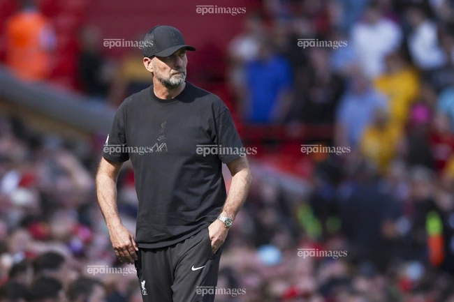 pep-guardiola-va-5-hlv-hang-dau-tu-choi-manchester-united (3).jpg