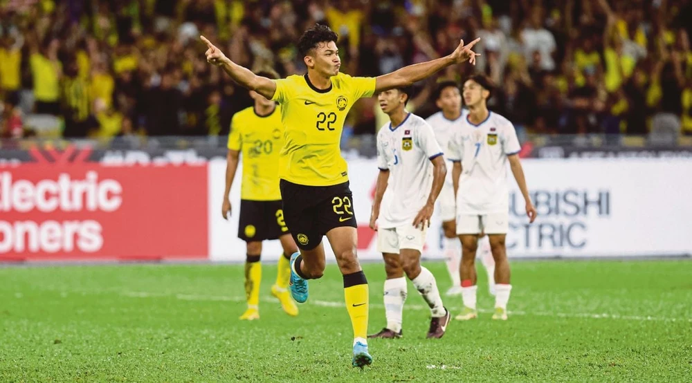 dau-long-cau-thu-malaysia-phai-roi-sea-games-ve-chiu-tang-cha (1).jpg