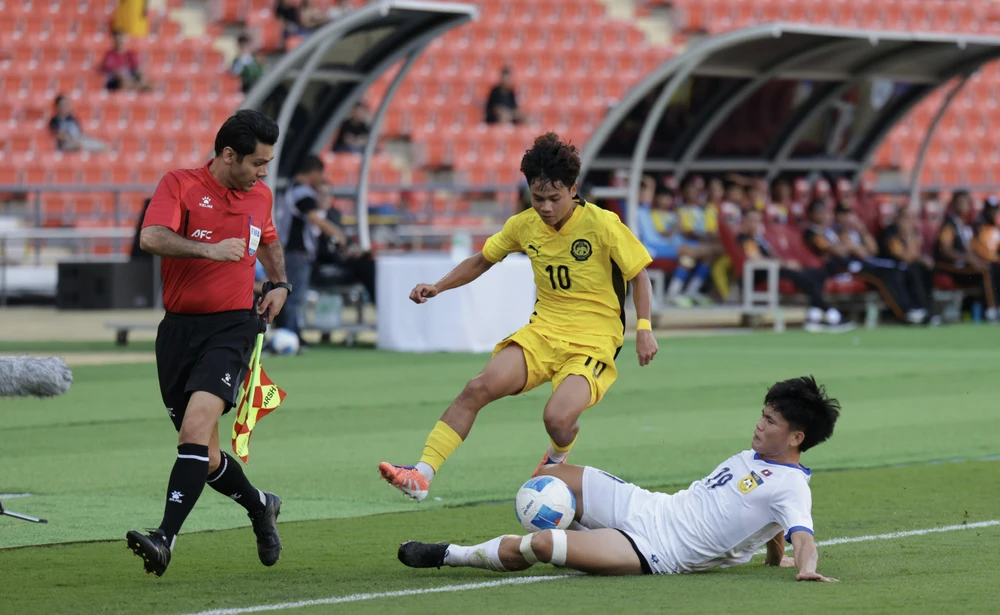 lich-thi-dau-sea-games-ngay-11-12-malaysia-tuyen-bo-choi-tan-cong-u-22-viet-nam (1).jpg