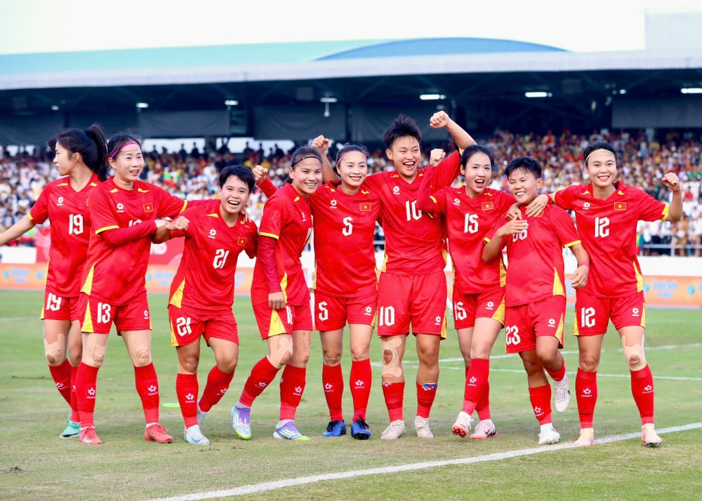 bong-da-viet-nam-de-doa-giac-mong-vang-cua-thai-lan (7).jpg