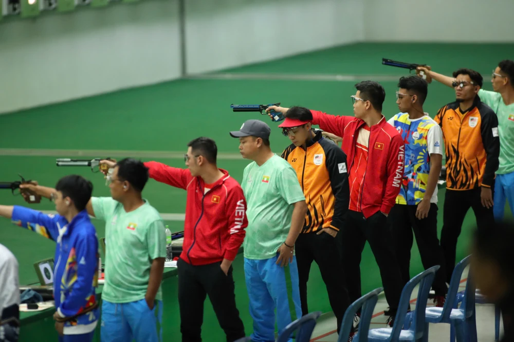 bi-indonesia-soan-ngoi-nhi-bang-the-thao-viet-nam-but-pha-ngay-14-12 (4).jpg