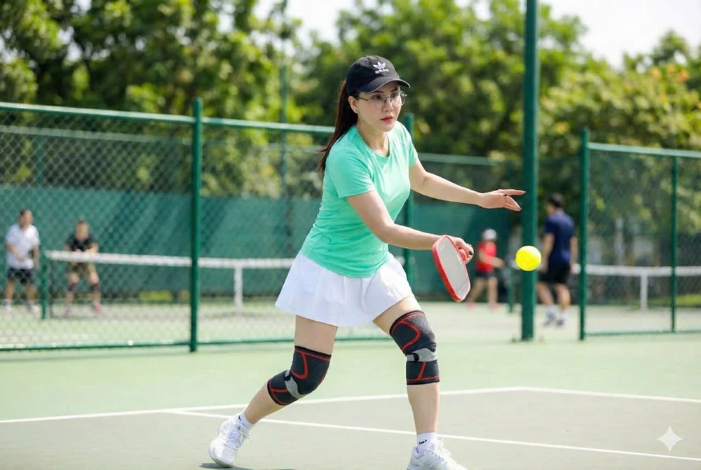 nhung-bong-hong-vo-dich-the-gioi-o-dau-truong-pickleball-chien-binh-sao-vang (3).jpg