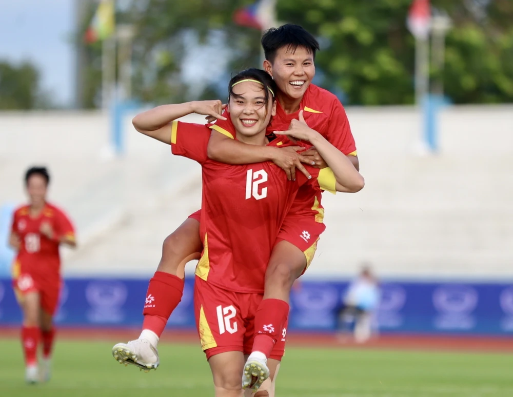 tuyen-nu-viet-nam-viet-tiep-trang-su-vang-o-sea-games (1).jpeg