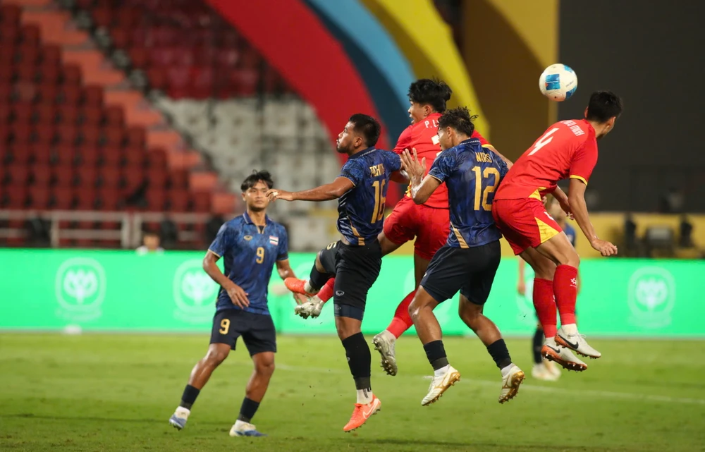 nguoc-dong-khong-tuong-u-22-viet-nam-vo-dich-sea-games-33 (2).jpg
