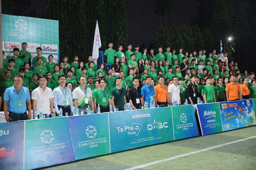 hlv-louis-nguyen-mat-tay-va-ngoi-vua-ngoan-muc-cua-ctg-binh-dinh (4).jpg