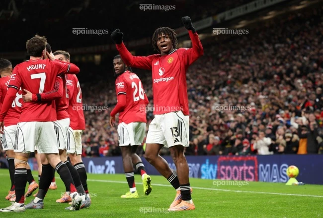 man-united-de-doa-chelsea (1).jpg