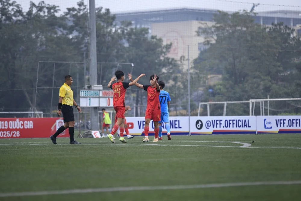 vff-trung-phat-nang-cac-hanh-vi-tieu-cuc-tu-hlv-den-cau-thu (2).jpg