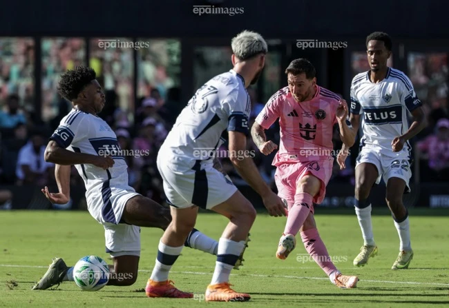 mbappe-so-mot-the-gioi-messi-ronaldo-chua-lui-buoc (3).jpg