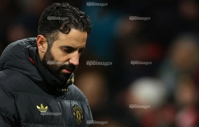 cuc-soc-ly-do-hlv-amorim-chinh-thuc-bi-mu-sa-thai (1).jpg