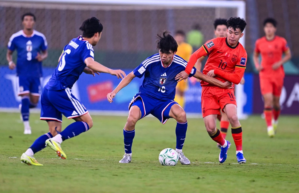 trung-quoc-cho-khoanh-khac-lich-su-nhat-viet-luon-cai-ket (2).jpg