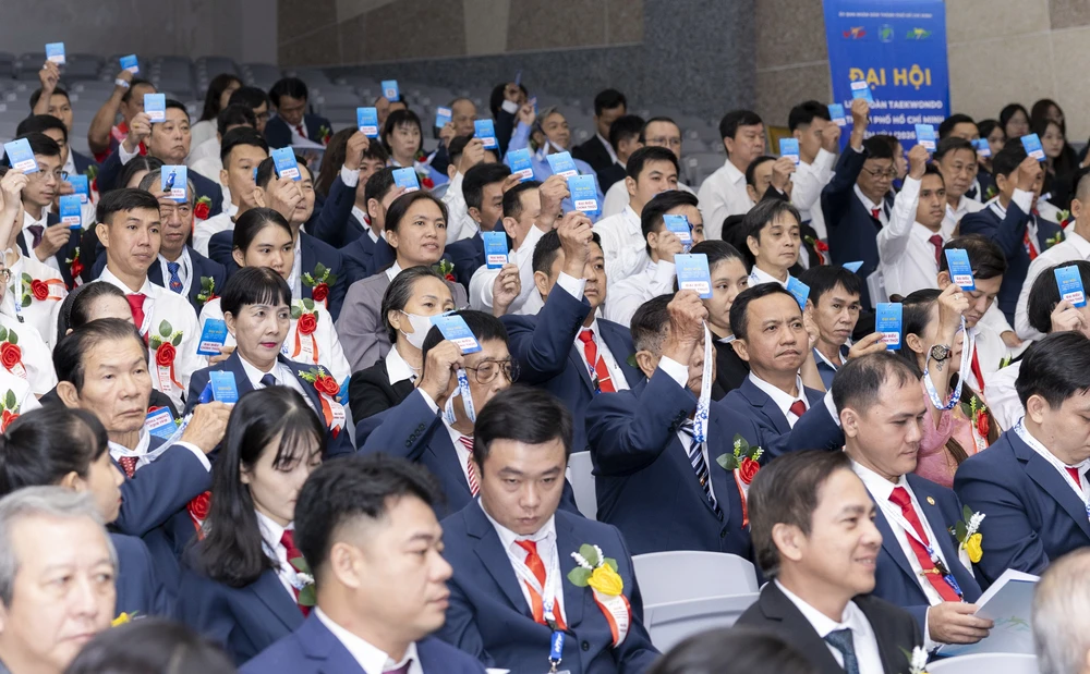 ra-mat-nhiem-ky-dau-tien-taekwondo-tp-hcm-but-pha (2).JPG