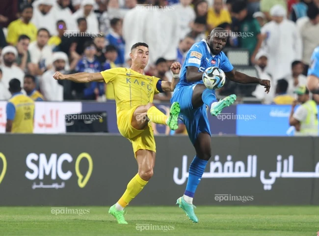 ronaldo-noi-gian-vi-al-nassr-sieu-sao-41-tuoi-lam-dieu-chua-tung-thay (3).jpg
