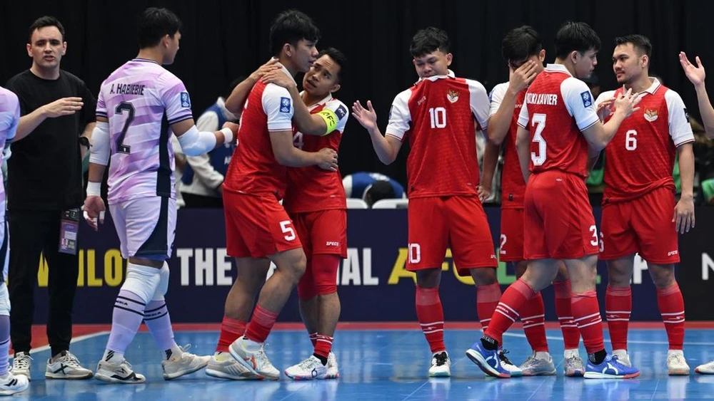 hlv-cua-indonesia-quen-di-hoac-toi-se-giet-anh (3).jpeg