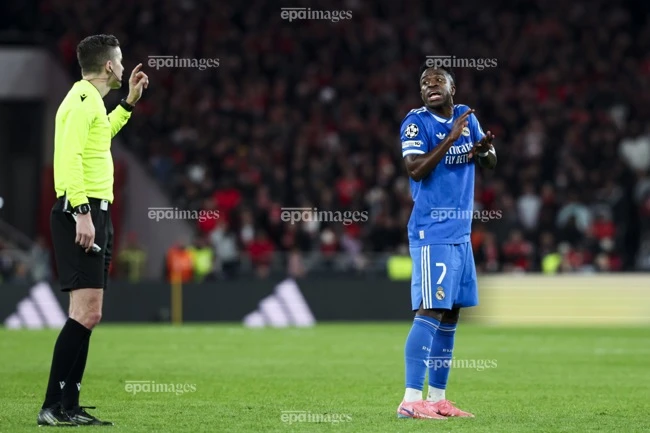 mbappe-to-sao-tre-benfica-5-lan-goi-vinicius-la-con-khi-real-madrid-suyt-bo-tran (1).jpg