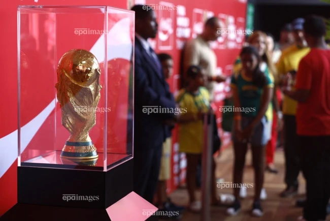 fifa-dem-nguoc-100-ngay-toi-world-cup-2026-va-noi-buon-chien-tranh (3).jpg