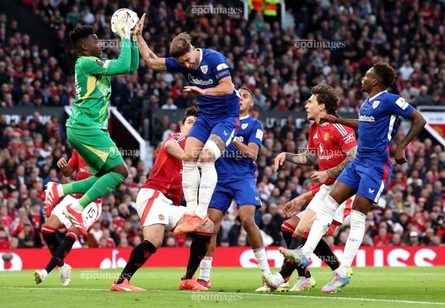 khong-ai-mua-thu-mon-onana-tro-lai-man-united (3).jpg