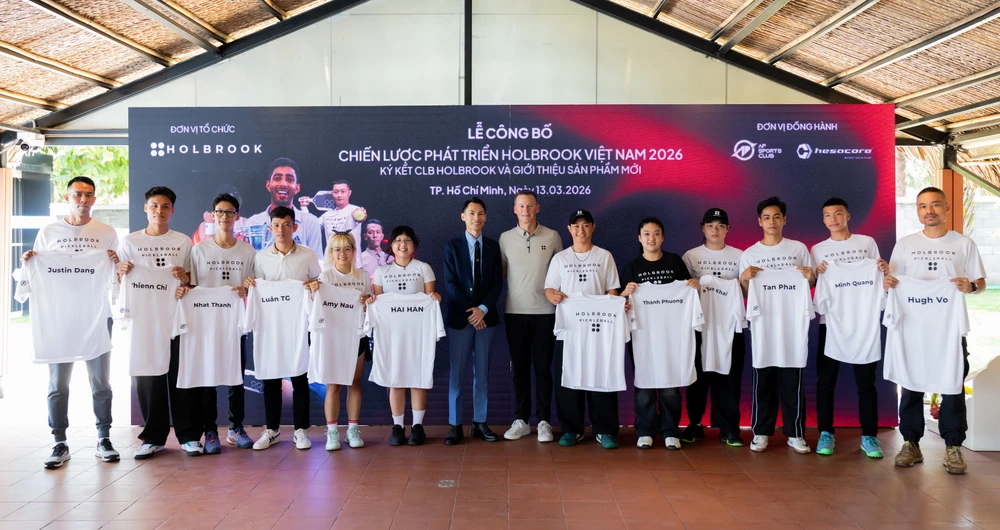 holbrook-tung-chien-luoc-2026-va-chieu-mo-loat-tay-vot-pickleball-dinh-dam (3).JPG