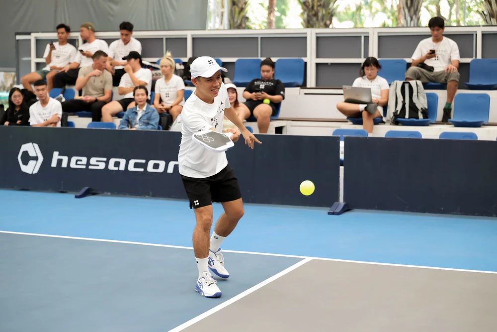 holbrook-tung-chien-luoc-2026-va-chieu-mo-loat-tay-vot-pickleball-dinh-dam (4).JPG