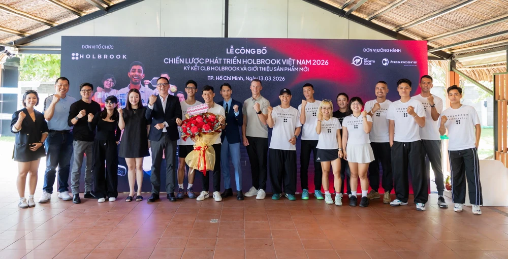 holbrook-tung-chien-luoc-2026-va-chieu-mo-loat-tay-vot-pickleball-dinh-dam (5).JPG