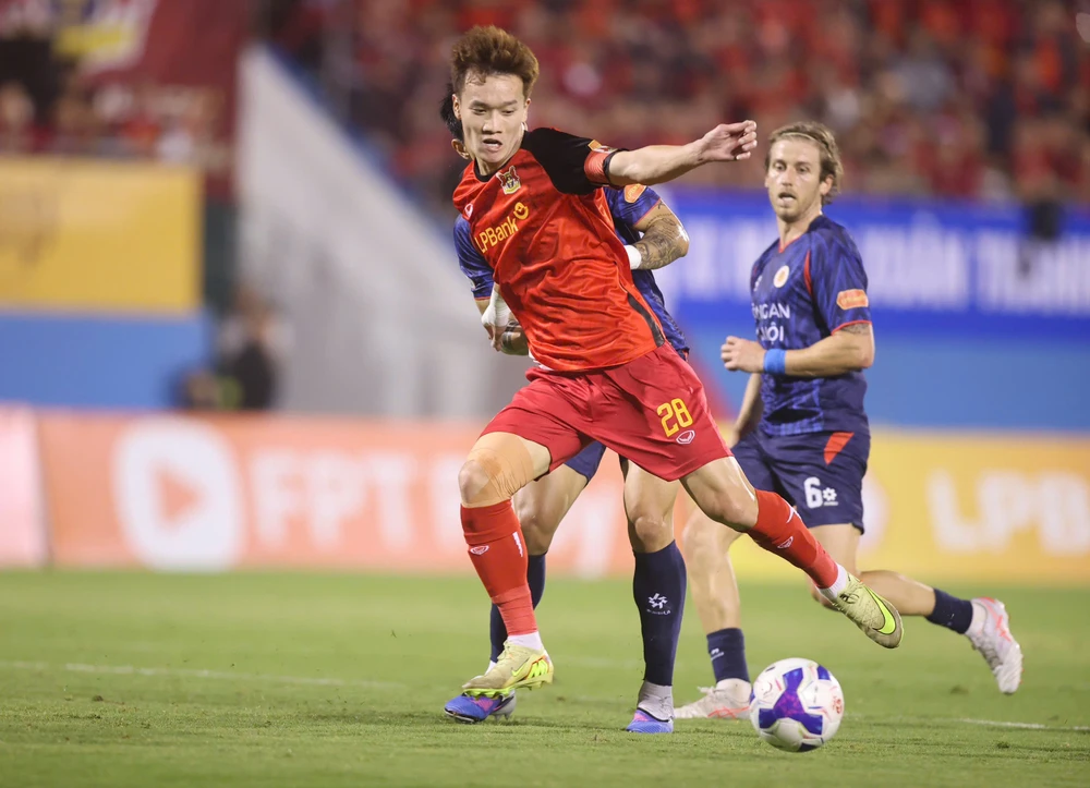 kho-can-clb-cong-an-ha-noi-vo-dich-v-league (2).jpg