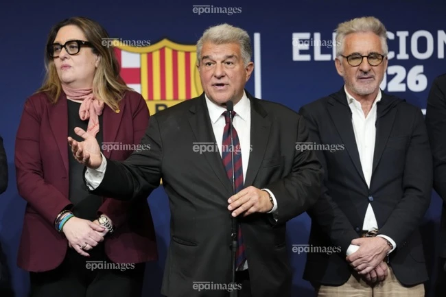 laporta-tai-dac-cu-barca-mo-cua-don-messi-tro-lai (1).jpg