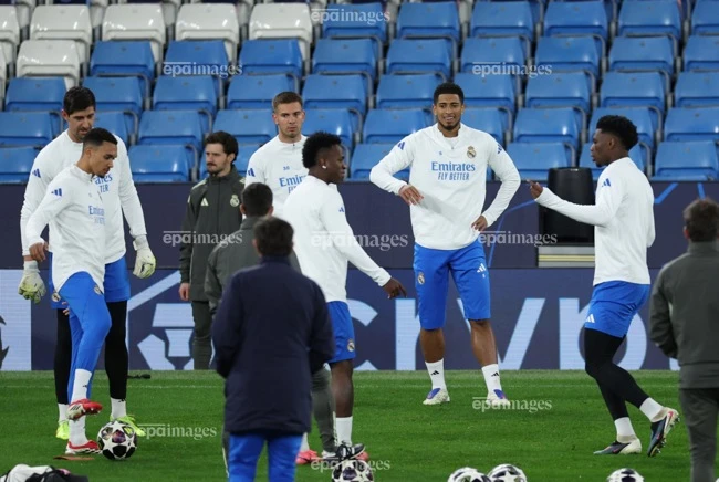 bellingham-tai-xuat-mbappe-thach-thuc-dai-chien-thanh-madrid (1).jpg