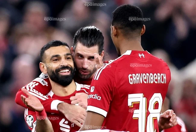 soc-salah-chinh-thuc-chia-tay-liverpool (3).jpg