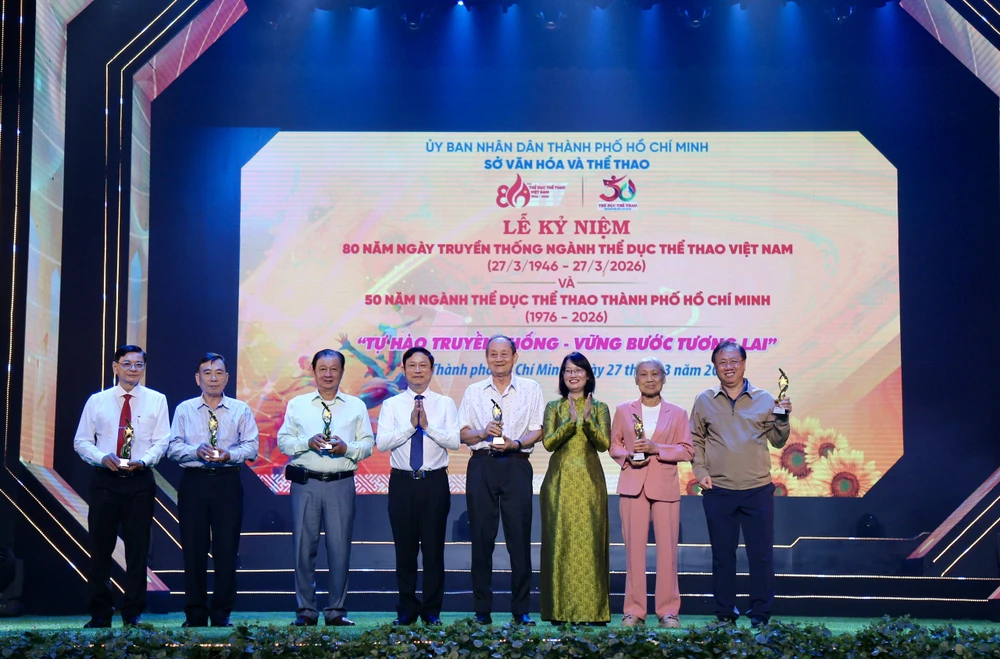 hanh-trinh-tu-gian-kho-den-dinh-cao-vinh-quang-cua-the-thao-tp-hcm (1).jpg