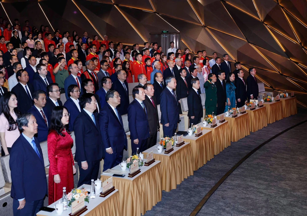 tong-bi-thu-to-lam-du-le-ky-niem-80-nam-the-thao-viet-nam (1).jpg