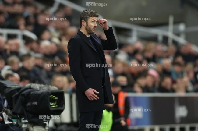 bao-dong-do-cho-man-united (3).jpg