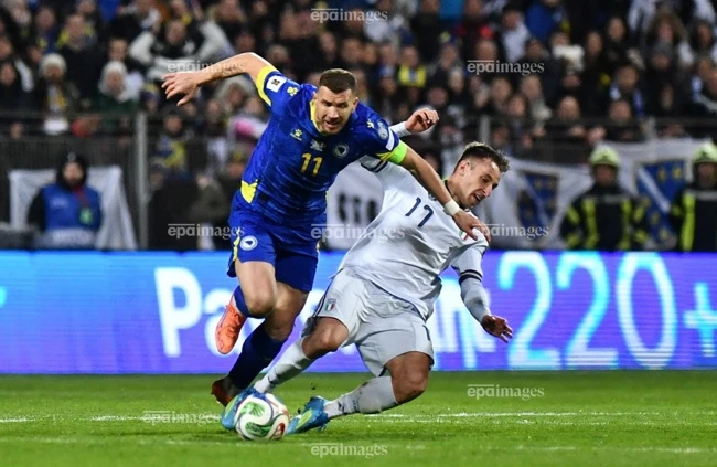 tuyen-y-sup-do-hlv-gattuso-khoc-rong-sau-tham-kich-world-cup (4).jpg