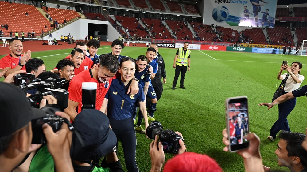 sau-indonesia-malaysia-viet-nam-doi-tuyen-thai-lan-tang-cuong-ngoai-binh-nhap-tich (3).jpg