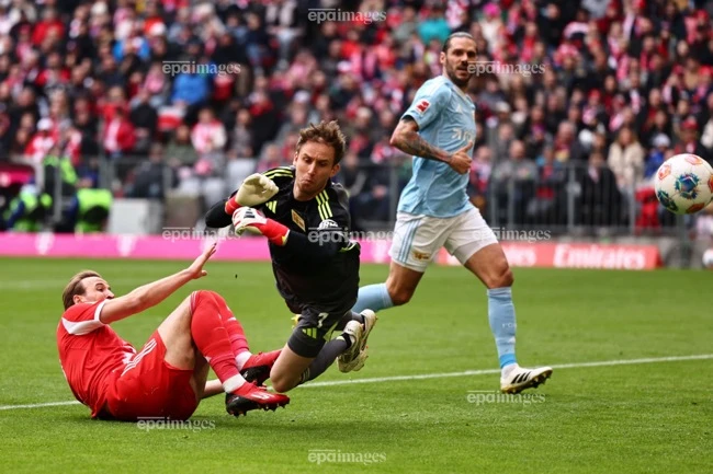 real-madrid-khung-hoang-van-dam-choi-tay-doi-bayern-munich (3).jpg