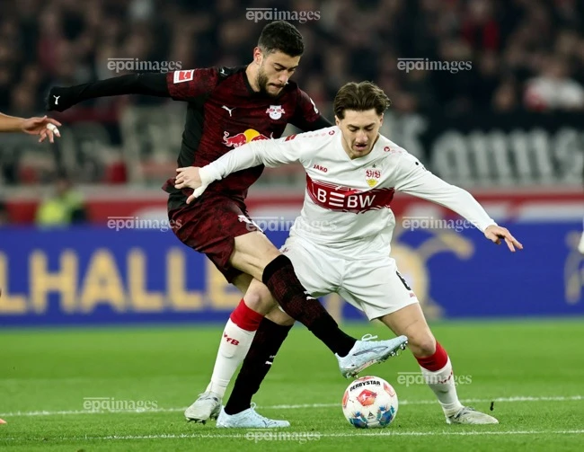 cai-to-lon-o-man-united (1).jpg