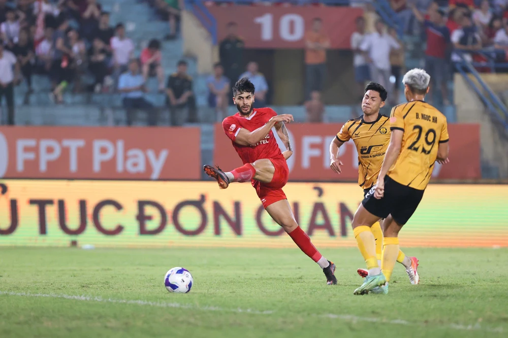 v-league-tang-suat-ngoai-binh-hai-nhieu-hon-loi (1).jpg