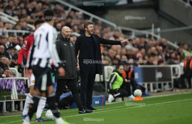 mu-cham-tay-vao-ve-champions-league-tottenham-lao-thang-xuong-hang (2).jpg