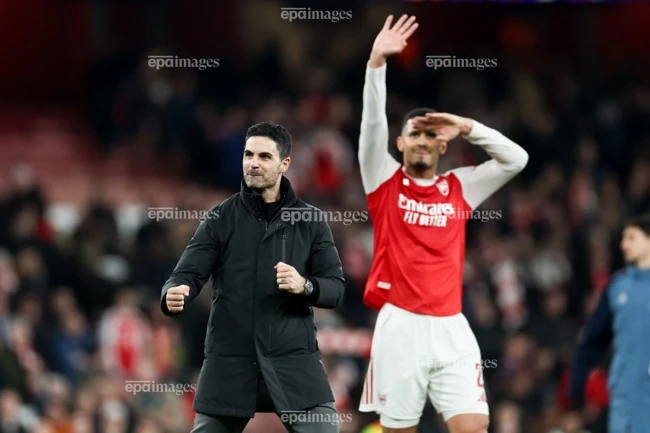 sporting-de-doa-danh-sap-arsenal-o-emirates (3).jpg