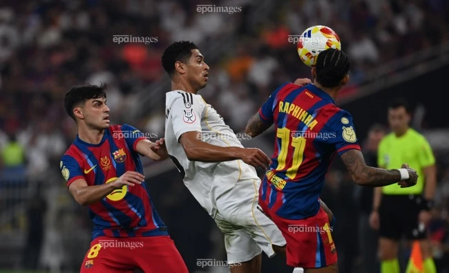 real-madrid-khong-chiu-cui-dau-trong-ngay-barca-dang-quang (2).jpg