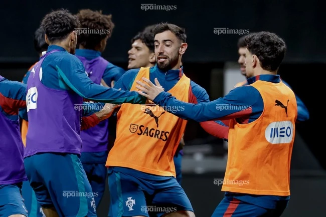 man-united-phai-bo-ra-34-trieu-bang-de-mua-sao-mai-16-tuoi (1).jpg