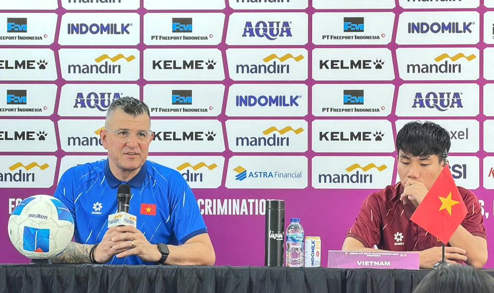 viet-nam-khong-chu-quan-la-thang-malaysia (1).jpg