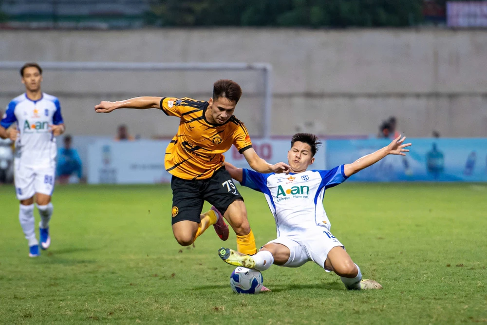 chung-ket-nguoc-nghet-tho-vong-20-v-league (4).jpg