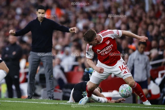 arsenal-hon-man-city-6-diem-bang-xep-hang-premier-league-dao-lon (2).jpg