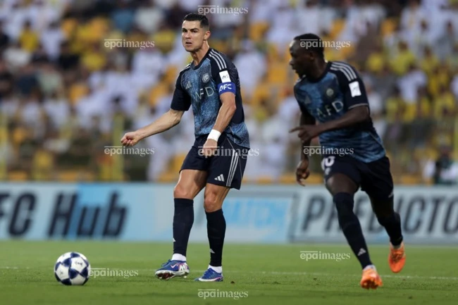 al-nassr-thua-dau-ronaldo-choang-vang (2).jpg
