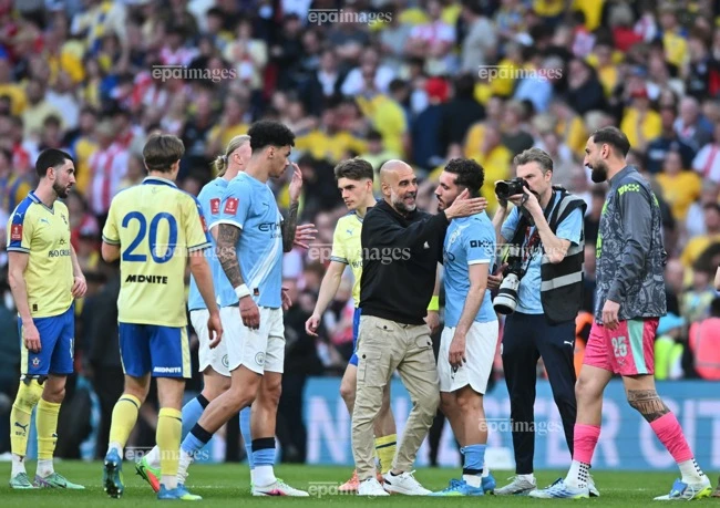 pep-guardiola-noi-thang-ve-viec-chia-tay-man-city (1).jpg